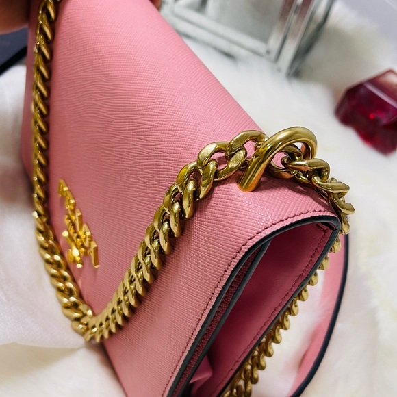 PRADA Pink Saffiano Chain Shoulder Bag. - Picture 2 of 6